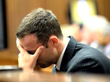 Oscar Pistorius trial: Expert says Reeva Steenkamp was standing when shot