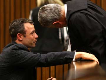 Police stole watch, bungled evidence at Oscar Pistorius's home, says former cop