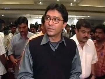 To contest or not to contest: Raj Thackeray's poll strategy today