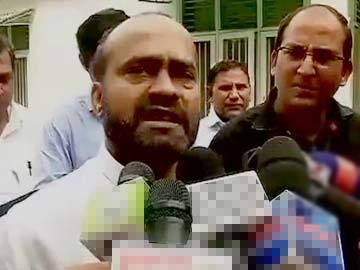 Sabir Ali says he will file defamation case against Mukhtar Abbas Naqvi