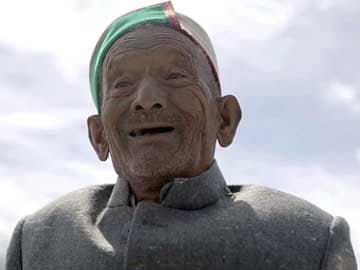 India's first ever voter is now 97 and he's never missed an election