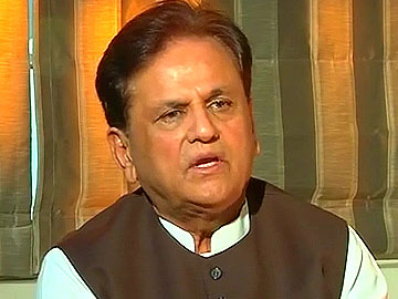 'Let there be inquiry into charges against Robert Vadra': Ahmed Patel to NDTV