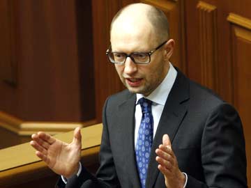Ukraine PM offers more powers to pro-Russian regions