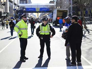 After bombs, Boston Marathon under tight security 