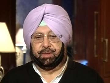 Congress' Amarinder Singh files nomination in Amritsar