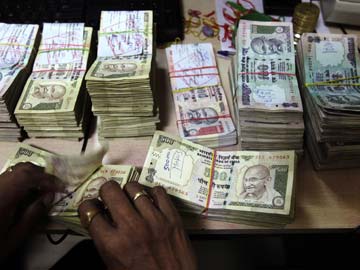 195 cr cash seized in poll season, Andhra Pradesh tops list