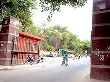 At Delhi's famous JNU, 3 students dead after motorcycle accident