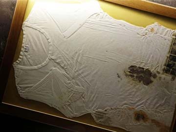 Bloodied shirt, unwashed fork: John Paul II relics abound 