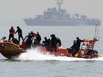 Korean prosecutors raid shipping safety watchdogs after ferry disaster