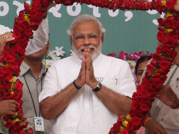 Retired judge, boatman, weaver, singer to propose Narendra Modi's nomination