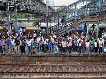 Commuter anger rises over Mumbai's deadly trains