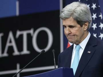 NATO suspends cooperation with Russia over Ukraine crisis
