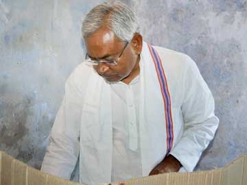 Election Commission revises Bihar polling percentage to 51.39