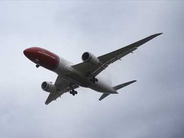 Norwegian flight makes emergency landing after bomb threat