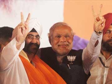 Prime Minister Manmohan Singh's step-brother joins BJP