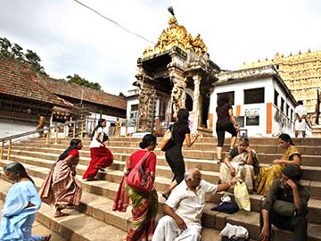 Gold, silver at Kerala's Padmanabhaswamy temple not reported, Supreme Court told