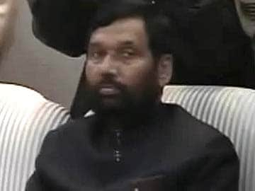 Ram Vilas Paswan campaigns for son Chirag in Bihar