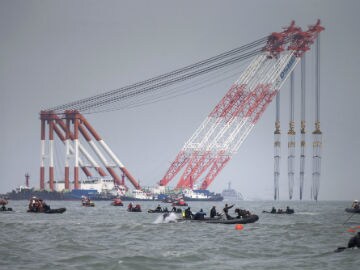 Stowage and design problems officially cited in ferry disaster