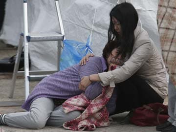 Boy who raised alarm on doomed Korean ferry had no time to call parents