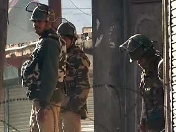 Two terrorists holed up in house near Srinagar, heavy firing on
