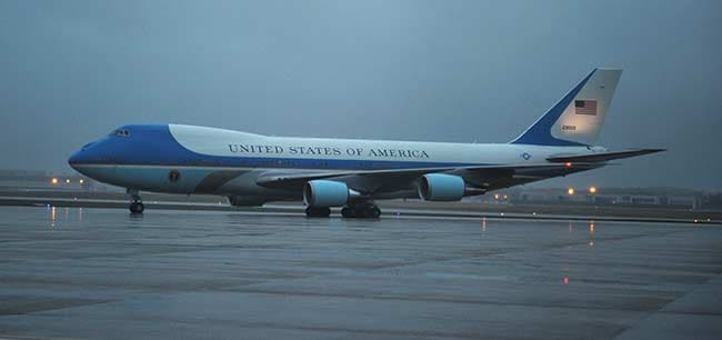 Big Air Force One in for maintenance, Obama flies smaller plane