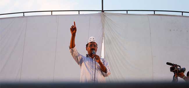 Truth vs Hype: Battle for Benares (Part II: The loneliness of Kejriwal)