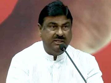 In a setback to BJP, senior leader Ashok Pradhan joins Samajwadi Party