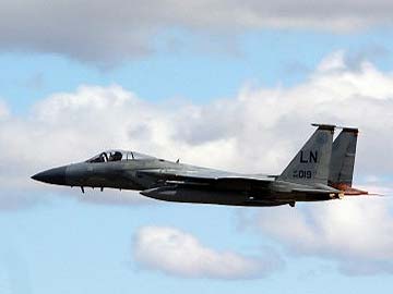 16 dead as Pakistan jets target Taliban hideouts