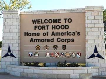 Four dead at Fort Hood including shooter, 16 wounded