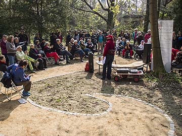 'Her-storic' lesbian-only cemetery opens in German capital