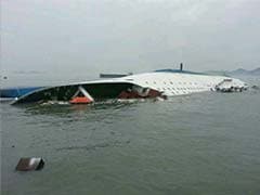 Two dead, 293 missing in South Korea ferry capsize