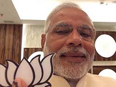 Narendra Modi's Selfie Most Re-tweeted, Digvijaya Singh Trends High