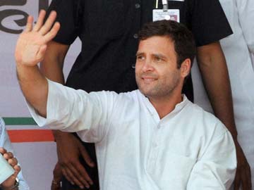 Rahul Gandhi accuses Narendra Modi of tapping women's phones in Gujarat