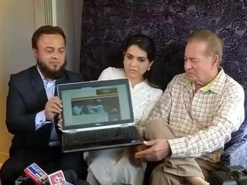 Actor Salman Khan's father launches Narendra Modi's Urdu website