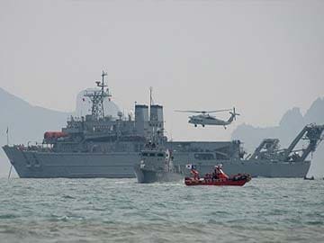 US sends salvage ship to help with South Korea ferry disaster 