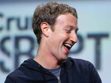 Mark Zuckerberg 'likes' lower salary
