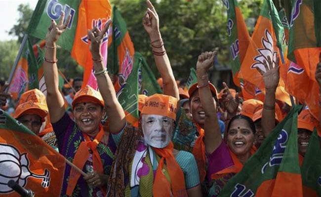 Election Results 2014: Early Leads Show Huge Gains for BJP