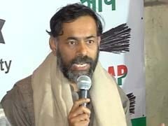 AAP's Yogendra Yadav Offers to Resign From Key Post