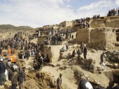 Chaotic Scenes as Afghan Landslide Victims Seek Aid