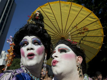 Brazil Activists Honour Gay Pride, Call for Laws