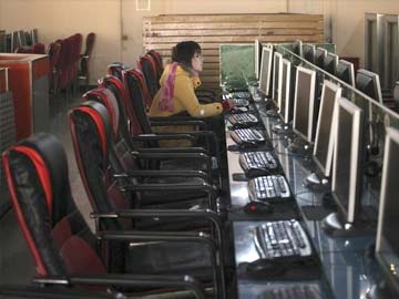 China to Begin Internet Security Checks Amid Cyberspying Row: Report