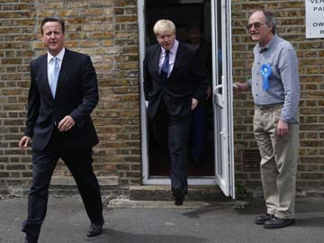British PM David Cameron says 'concerned about alleged Islamist extremism spreading across schools'
