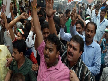 Old Kolkata's Narrow Lanes, By-Lanes Abuzz With Poll Fervour