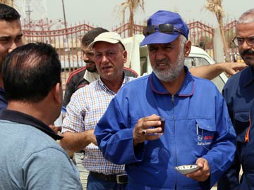 Popular Governor in a Boiler Suit: Iraqi PM in Waiting?