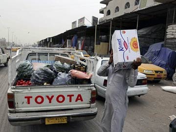 Ongoing Fighting in Iraq's Anbar Hits Businesses 