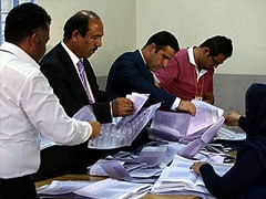 Iraq Vote Count Under Way as PM 'Certain' of Victory