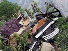17 Killed in Kashmir Road Accident