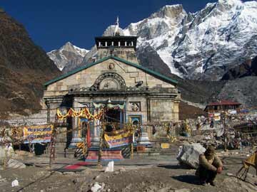Kedarnath Yatra Risky, Avoid it for a Week: Priest Kedarnath Yatra Risky, Avoid it for a Week: Priest