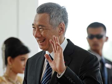 Singapore Prime Minister Lee Hsien Loong Demands Apology from Blogger