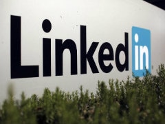 LinkedIn for Job Searches; Facebook Defines Reputation: Report